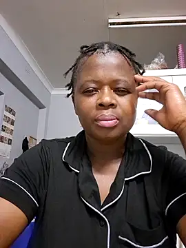 Snapshot of cairococo chatting on September 2025 05:51:01 PM cairococo online show from September 2025 05:51:01 PM