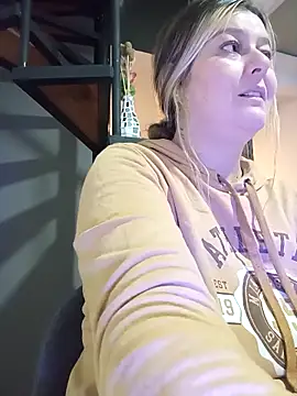 Fernandar2025 online show from November 2025 12:42:01 AM