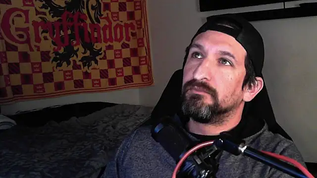 DevilPup75  online show from October 2025 03:48:02 AM