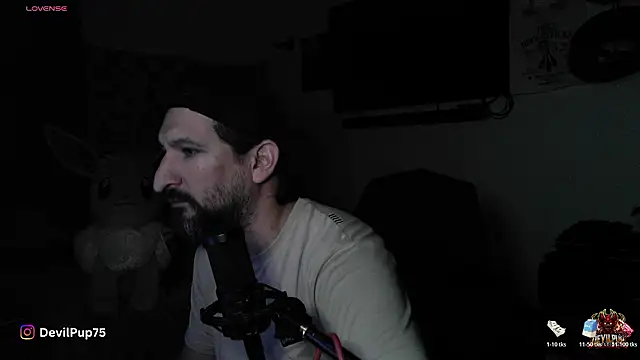 DevilPup75  online show from January 2026 10:31:01 AM