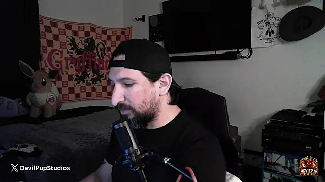 DevilPup75  online show from January 2026 12:48:01 AM