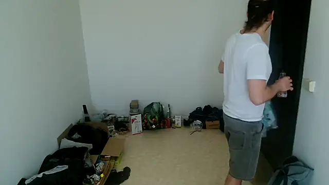 Snapshot of hei_69 chatting on December 2025 11:28:02 AM hei 69 online show from December 2025 11:28:02 AM