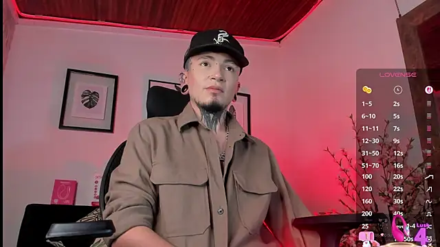 tyler jones  online show from October 2025 04:21:02 AM