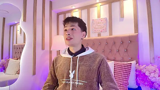 OzorioDany online show from February 2026 04:11:01 AM