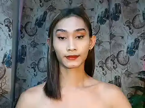 youarea dreamer online show from December 2025 09:21:02 PM