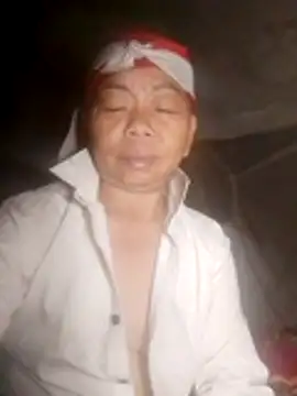 VangLe73 online show from October 2025 12:30:01 PM