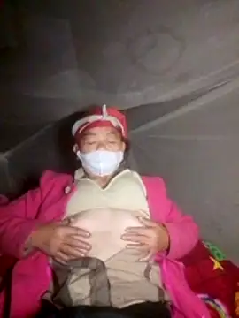 VangLe73 online show from November 2025 10:45:02 PM