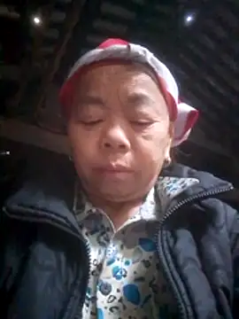 Snapshot of VangLe73 chatting on February 2026 06:08:01 AM VangLe73 online show from February 2026 06:08:01 AM