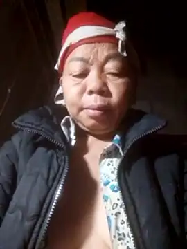 Snapshot of VangLe73 chatting on February 2026 11:58:02 PM VangLe73 online show from February 2026 11:58:02 PM