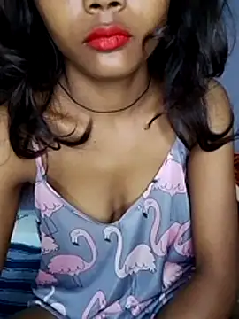 Snapshot of Mona_Lucky chatting on February 2026 01:04:02 AM Mona Lucky online show from February 2026 01:04:02 AM