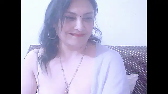 Indiansweetness77 online show from September 2025 02:49:02 PM