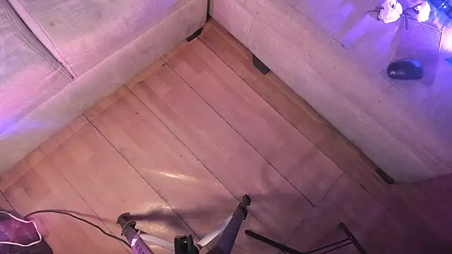 Melody-chers online show from October 2025 11:39:01 PM