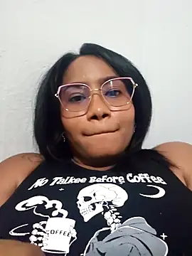 Delilah 85 online show from October 2025 11:15:01 PM