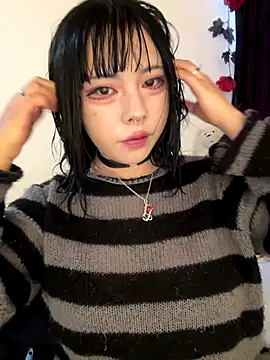 Snapshot of Kitty_yukimura chatting on October 2025 09:15:01 PM Kitty yukimura online show from October 2025 09:15:01 PM