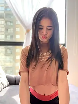 Sofi Leal online show from November 2025 02:50:02 PM