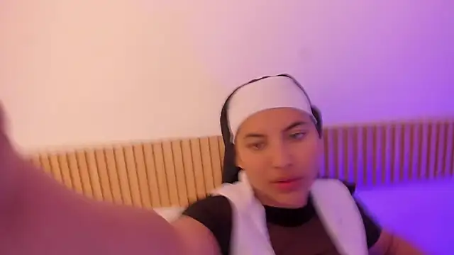 OliviaSweett online show from October 2025 06:31:01 PM