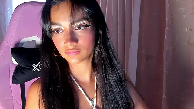 MelanyOconner online show from September 2025 03:25:01 PM