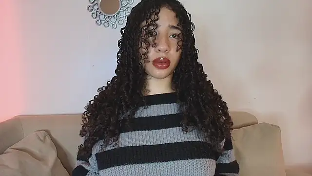 Snapshot of HairyAillyn chatting on January 2026 08:45:01 PM HairyAillyn online show from January 2026 08:45:01 PM