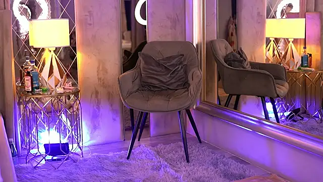 FrancescaDante online show from February 2026 06:56:01 AM