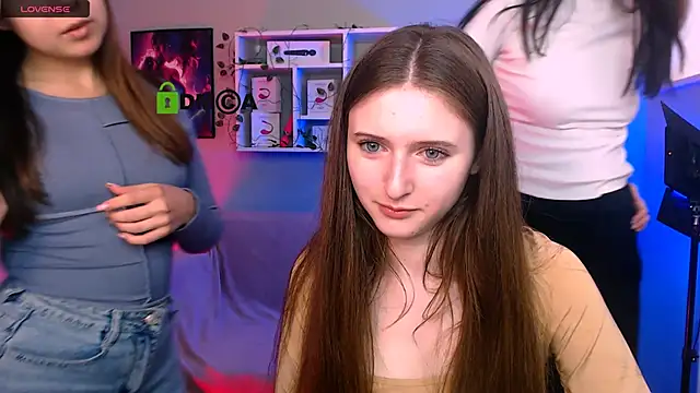 nekky mouse online show from September 2025 09:42:02 AM