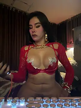 Snapshot of Your_dreambabe chatting on May 2026 08:10:02 AM Your dreambabe online show from May 2026 08:10:02 AM
