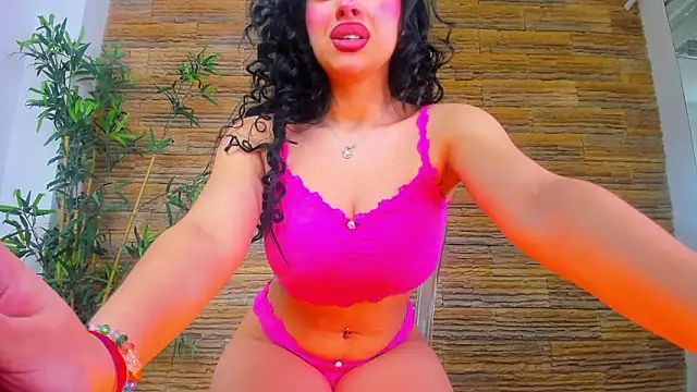 Cupcake Izzy online show from March 2026 05:33:02 AM