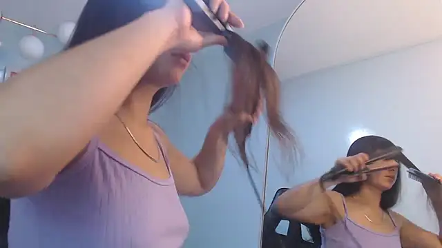 victoria hernandez t  online show from February 2026 01:11:02 PM