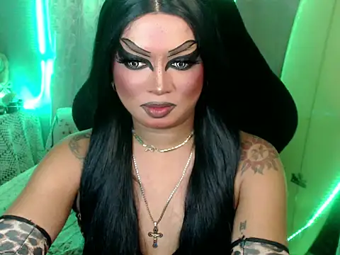 Snapshot of xxXMissCessXxx chatting on June 2026 03:56:01 PM xxXMissCessXxx online show from June 2026 03:56:01 PM