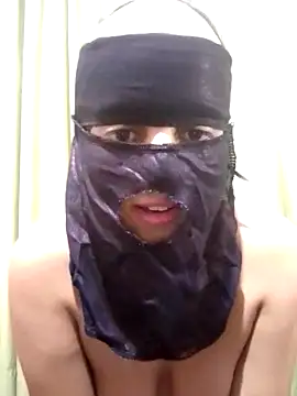 Snapshot of yaSsmin_boobs chatting on November 2025 09:15:01 PM yaSsmin boobs online show from November 2025 09:15:01 PM