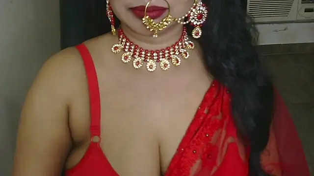 Snapshot of QUEEN_SAKHI- chatting on October 2025 12:28:01 PM QUEEN SAKHI- online show from October 2025 12:28:01 PM