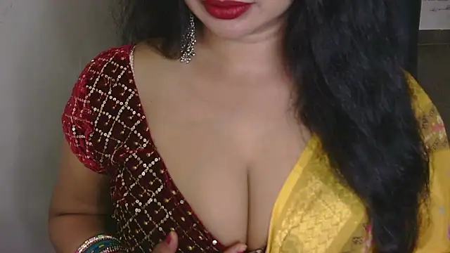 Snapshot of QUEEN_SAKHI- chatting on October 2025 08:59:01 AM QUEEN SAKHI- online show from October 2025 08:59:01 AM