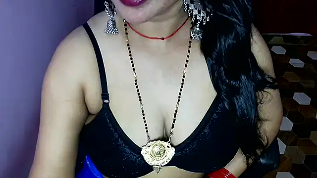 Snapshot of QUEEN_SAKHI- chatting on June 2026 07:47:02 AM QUEEN SAKHI- online show from June 2026 07:47:02 AM