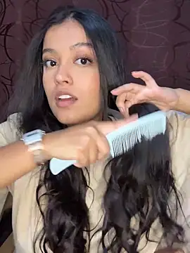 Camila Bustamante online show from October 2025 11:38:02 PM