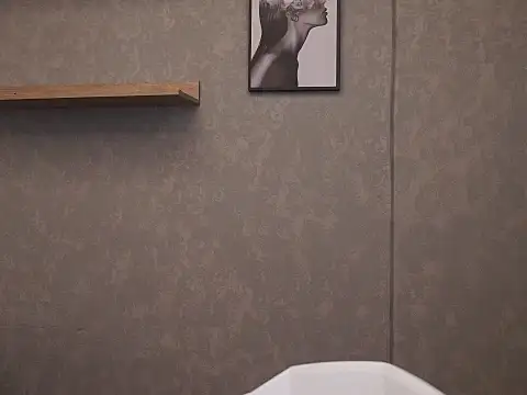 Thiago Valente online show from April 2026 01:41:01 PM