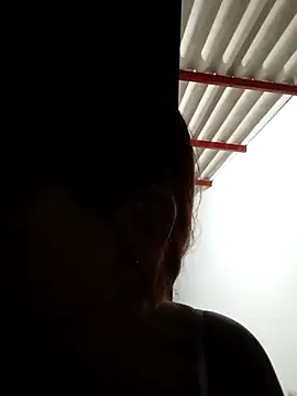 marinita13 online show from April 2026 03:33:02 AM