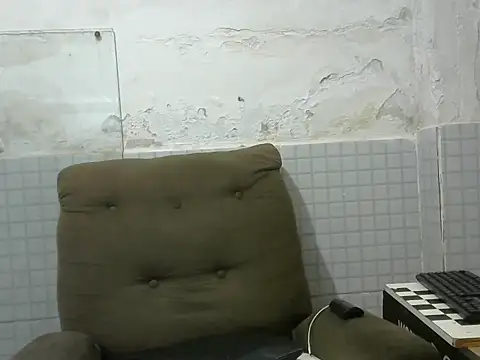 Snapshot of morenomascarado17 chatting on October 2025 12:21:02 AM morenomascarado17 online show from October 2025 12:21:02 AM