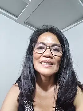 Snapshot of ImYourWoman_55 chatting on June 2026 08:38:02 AM ImYourWoman 55 online show from June 2026 08:38:02 AM