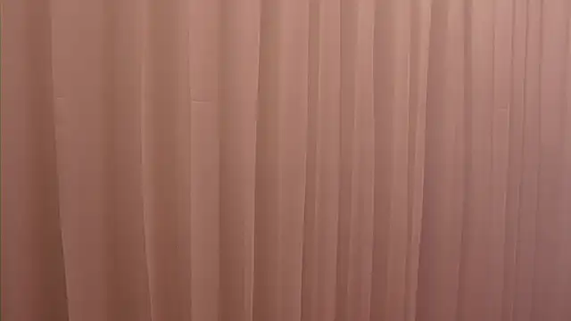 Ariaa Isabell online show from September 2025 06:11:02 PM