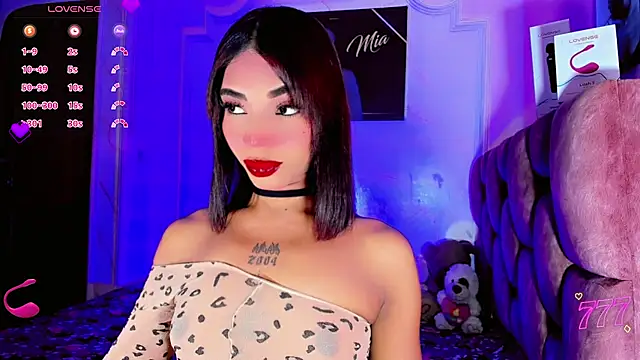 Snapshot of LADY-HOT-SEXY- chatting on June 2026 02:53:01 AM LADY-HOT-SEXY- online show from June 2026 02:53:01 AM