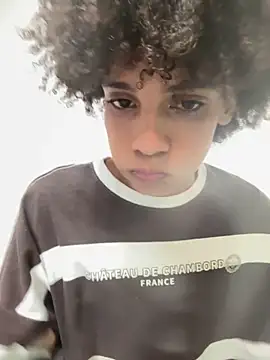 Max Rain online show from April 2026 12:30:02 AM