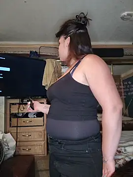 Snapshot of Britania666 chatting on April 2026 04:46:02 AM Britania666 online show from April 2026 04:46:02 AM