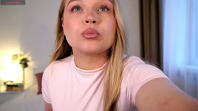 Irene sooth online show from December 2025 07:46:02 AM