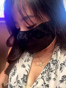 xiao-mo520 online show from September 2025 10:59:02 AM