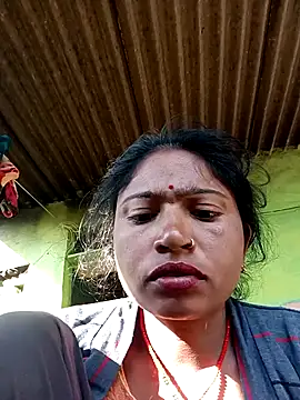 Snapshot of Payal-0143 chatting on December 2025 09:18:01 AM Payal-0143 online show from December 2025 09:18:01 AM