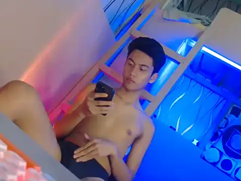 Demure Asian143 online show from October 2025 09:34:02 PM