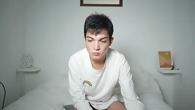 Snapshot of MattyandAiden chatting on May 2026 04:03:01 PM MattyandAiden online show from May 2026 04:03:01 PM