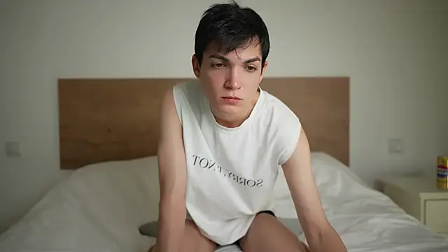 Snapshot of MattyandAiden chatting on May 2026 05:32:01 PM MattyandAiden online show from May 2026 05:32:01 PM
