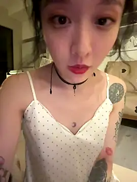 Etherealcat33 online show from November 2025 07:58:01 PM