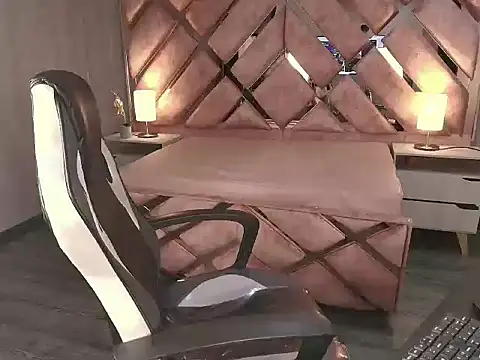 Alyssa Brynn1 online show from December 2025 08:26:02 PM