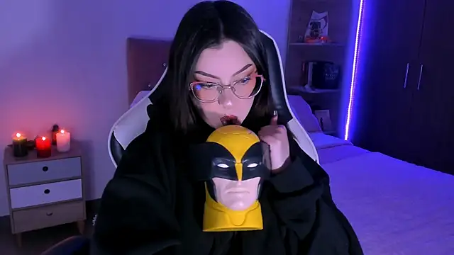 OphelianaRose33 online show from November 2025 11:07:02 PM